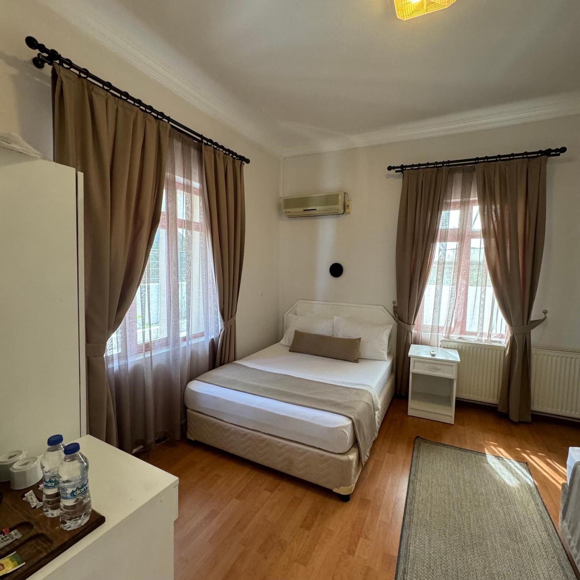 Ayvalı Soezer Otel מראה חיצוני תמונה