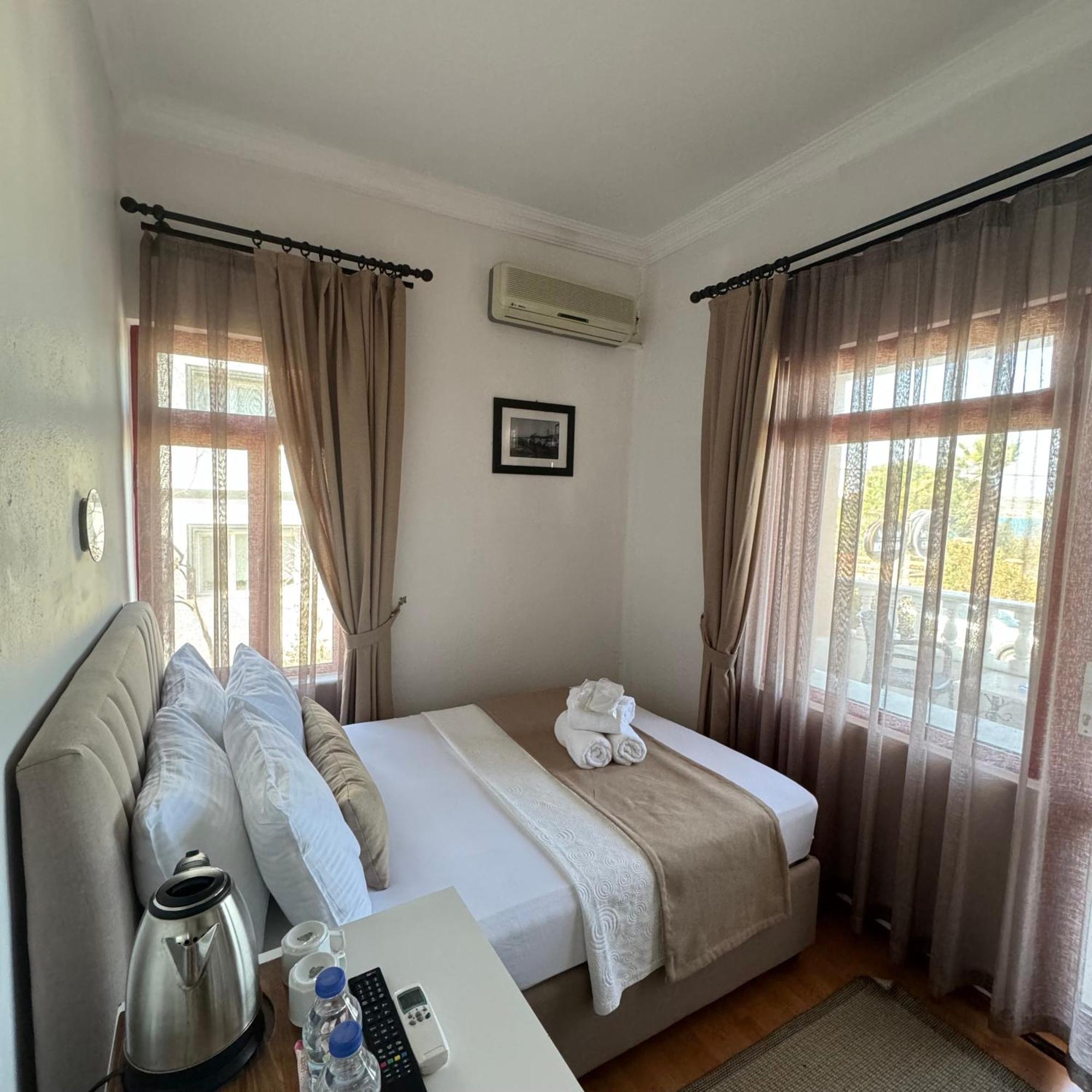 Ayvalı Soezer Otel מראה חיצוני תמונה