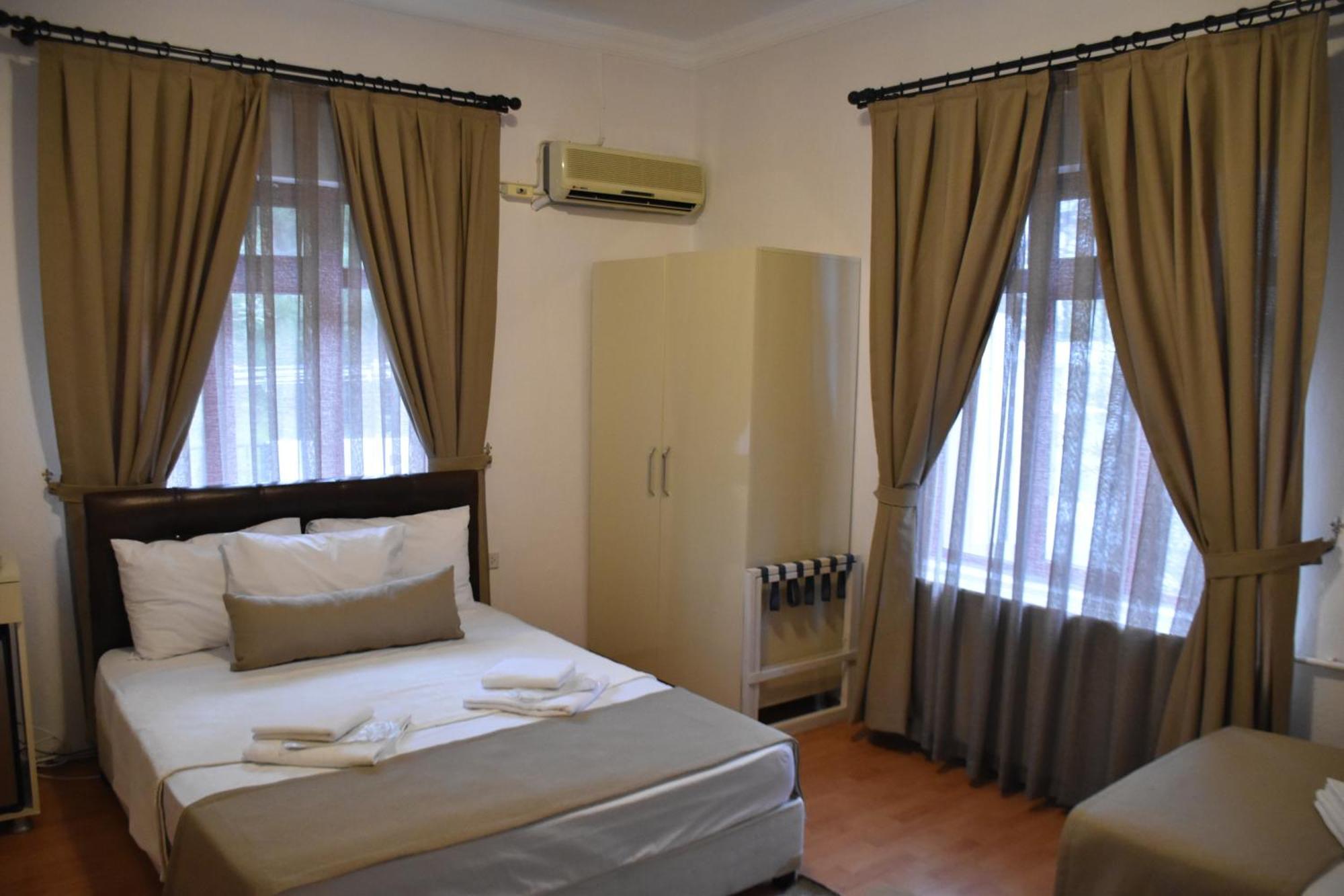 Ayvalı Soezer Otel מראה חיצוני תמונה